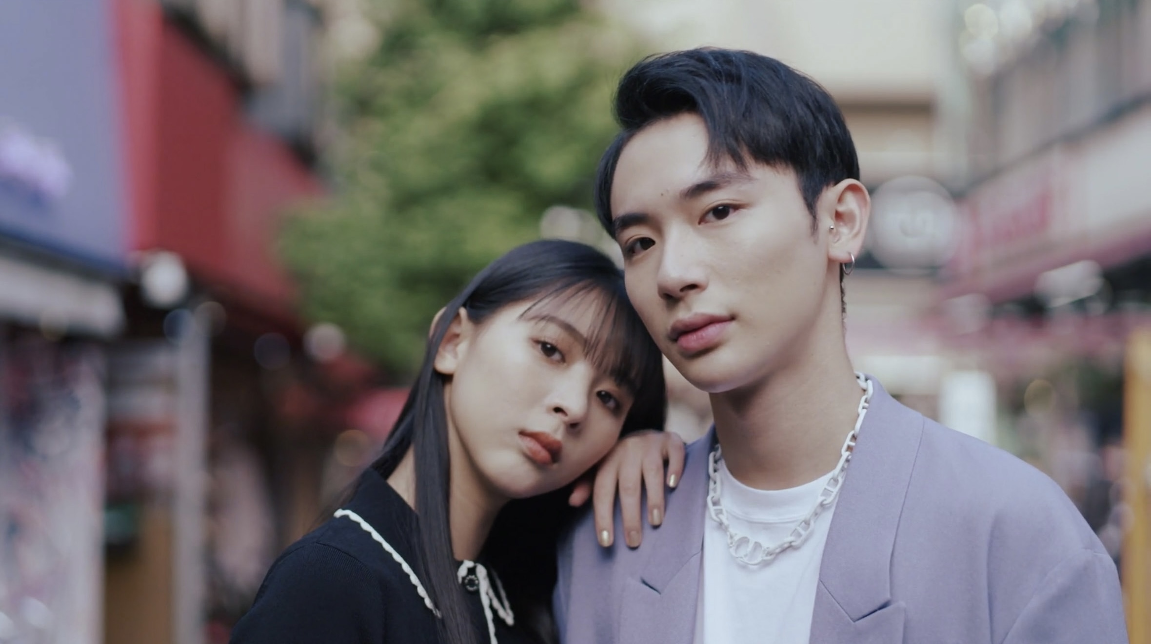 FEATURES よしミチ姉弟