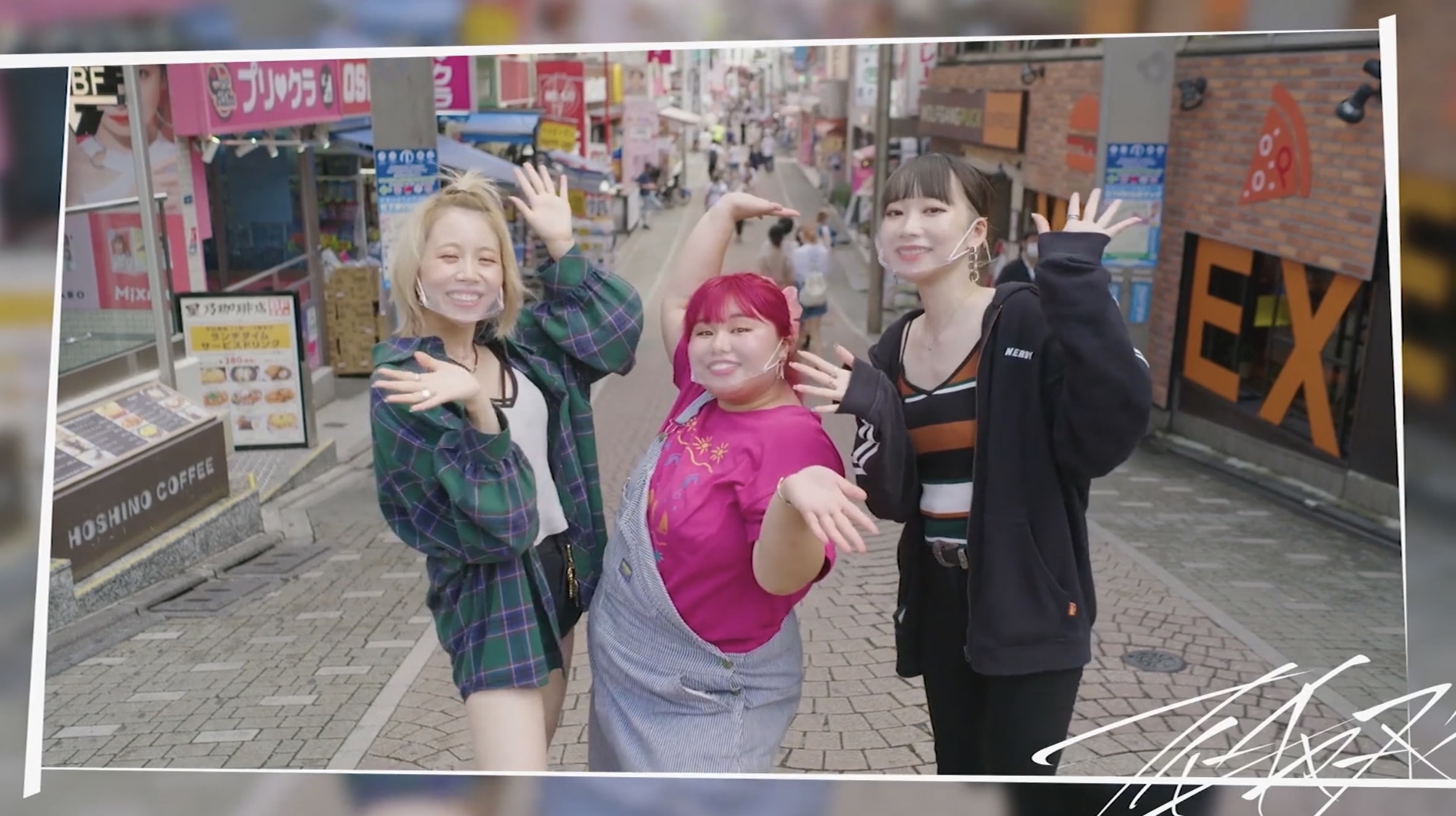 FEATURES クレイジーマグネット